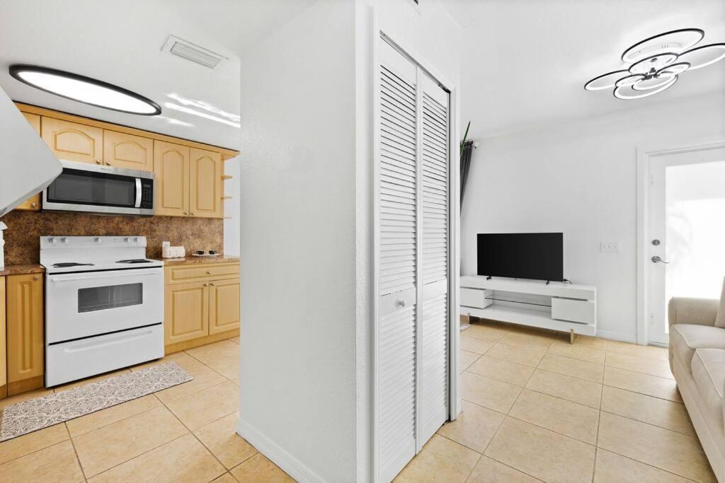 Beautiful Apartment In The Heart Of Miami Apt 8 Kültér fotó